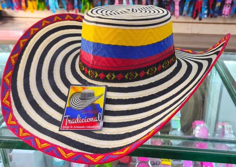 Sombrero Voltiao Rojo (L)